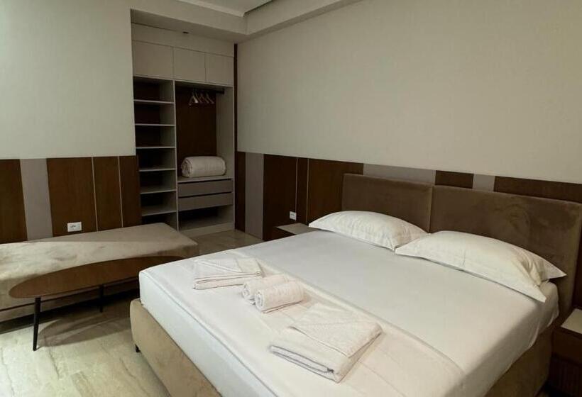 غرفة قياسية مزوَّدة بشُرفة, Anchor Luxury Rooms