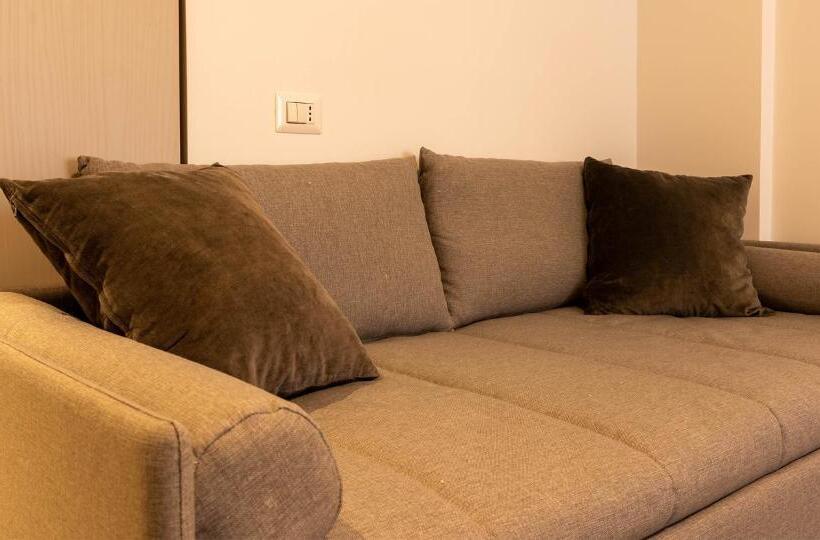 四人标准间, Firrao Rooms Matera
