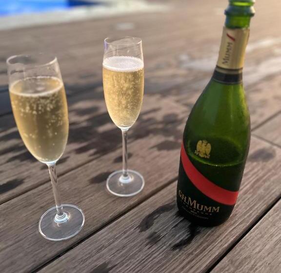 Апартаменты 1 Спальня с Видом, Zimbali Lakes Boulevard Suites   Unit 146