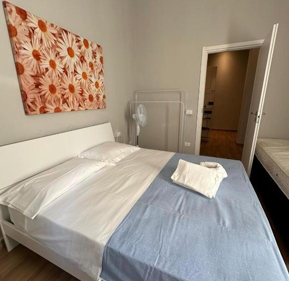 غرفة قياسية حمام مشترك, Redamare Suites