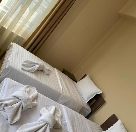 １ベッドルームのデラックスアパートメント, Kamar Hotel Ijevan