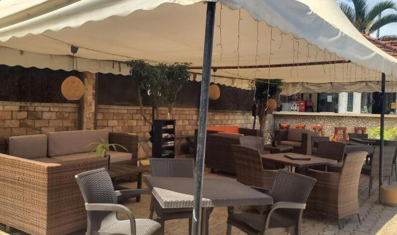 اتاق خانوادگی, Mowicribs Hotel And Spa