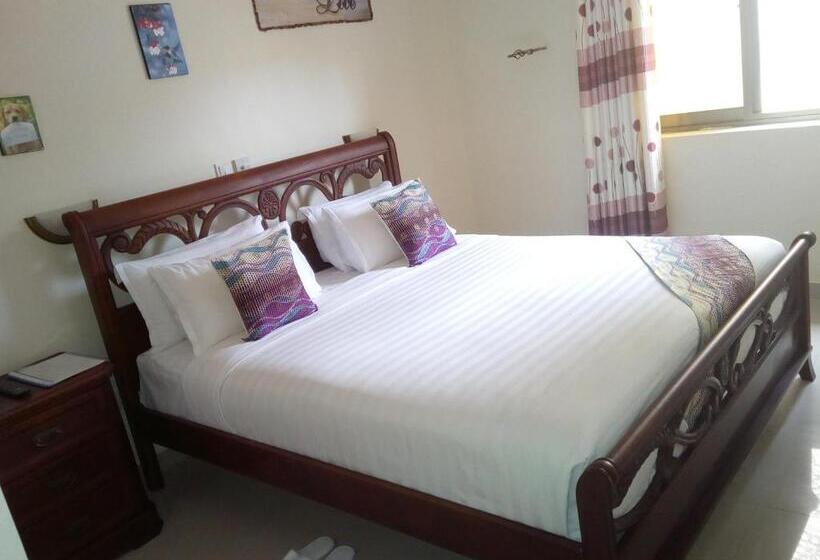 اتاق استاندارد یک نفره, Mowicribs Hotel And Spa