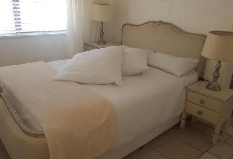디럭스 룸, Au Plais De Langebaan At Palm Tree Villa