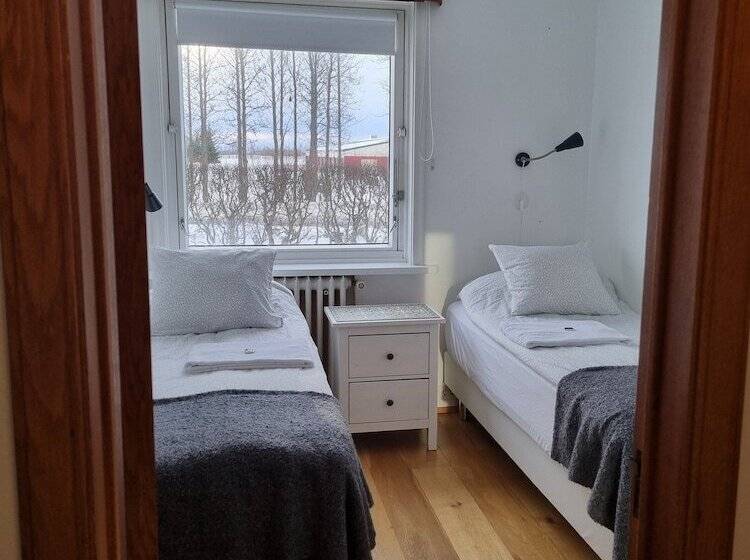 اتاق استاندارد با سرویس بهداشتی مشترک, Spói Guesthouse