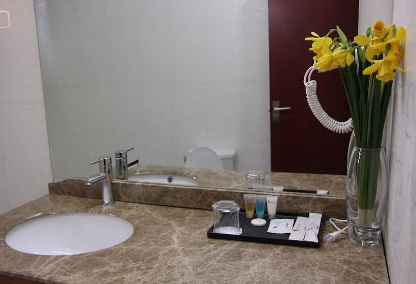اتاق استاندارد, Eleven's Hôtel & Spa