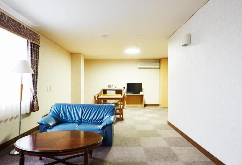 Номер Deluxe, Nasushiobara Station