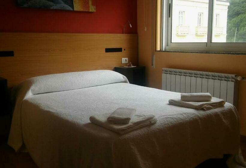 스탠다드 룸, Hostal Meson Vilasante