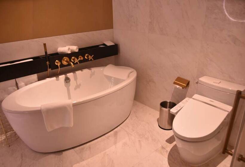 Club Kamer, Le Meridien Shanghai Hongqiao,minhang