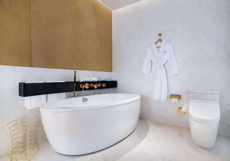 Club Kamer, Le Meridien Shanghai Hongqiao,minhang