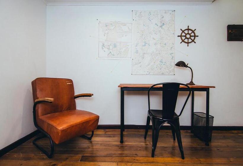 اتاق استاندارد, La Joya Hostel