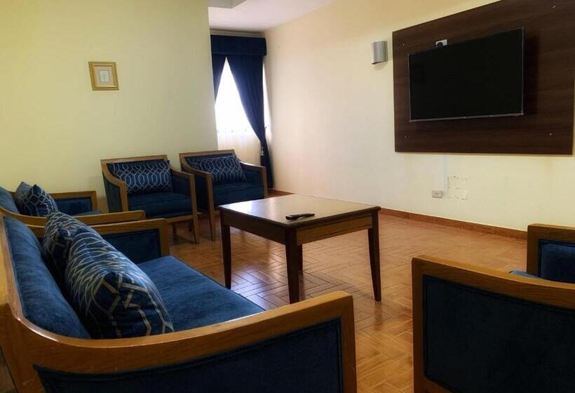 Suite 2 Dormitoare, شقق منصور بلازا للشقق المخدومة