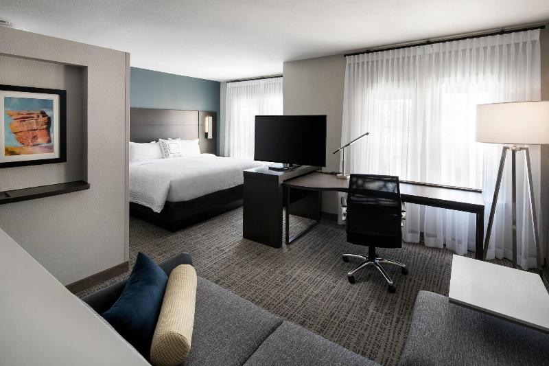 Студио Стандарт Кровать Кинг, Residence Inn By Marriott Milwaukee North/glendale