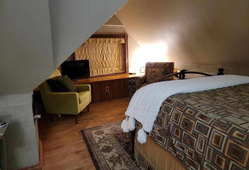 Люкс с гидромассажем, Historic Webster House Bed And Breakfast Inn