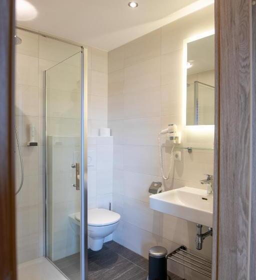 اتاق لوکس با بالکن, Zomm In Seefeld