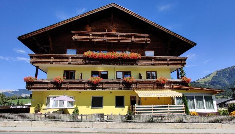 اتاق لوکس با بالکن, Zomm In Seefeld