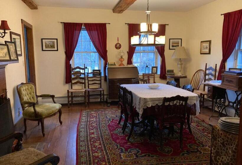 Номер Deluxe Кровать Кинг, Timber Post Bed & Breakfast