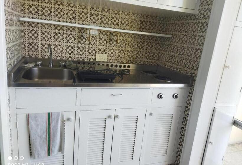 Номер Стандарт с Балконом, Playa Dorada Condominio Torres Gemelas