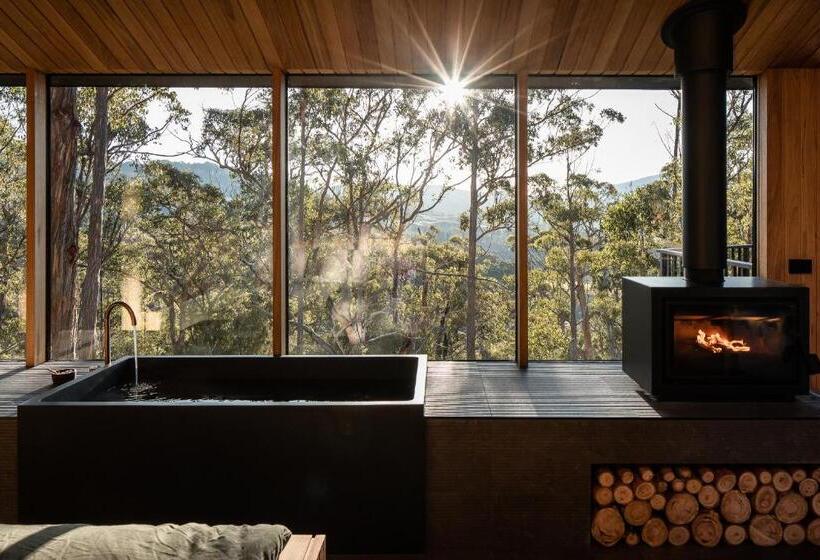 디럭스 룸, Hunter Huon Valley Cabin Three
