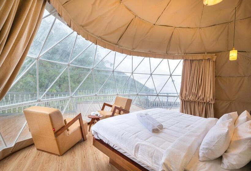 Family Suite, Tomorrowland Farms And Suites