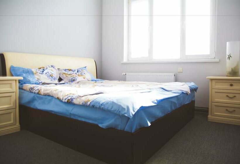 اتاق لوکس, Hostelhome
