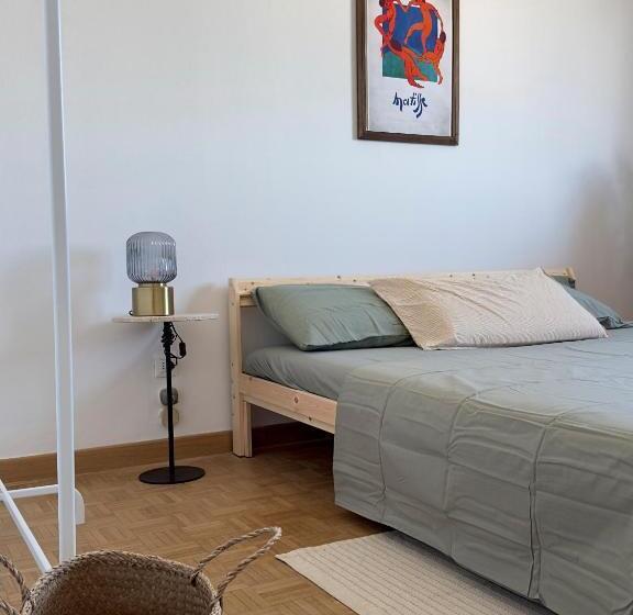 اتاق استاندارد با سرویس بهداشتی مشترک, B&b Placidia