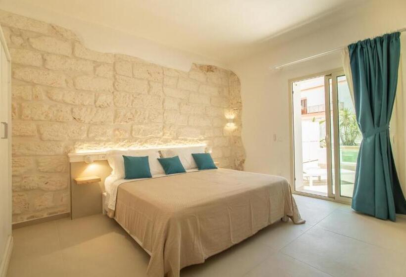 Трехместный Номер Deluxe, Le Grotte
