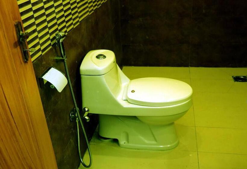 سوییت خانوادگی, Hayat Grand Guest House