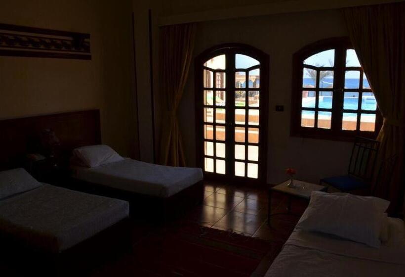 Triple Room Sea View, Dolphin Hotel Safaga
