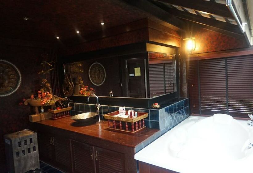 اتاق لوکس, Bantunglom Resort