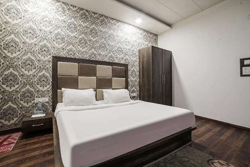 Номер Deluxe, Super Townhouse Hollywood Heights