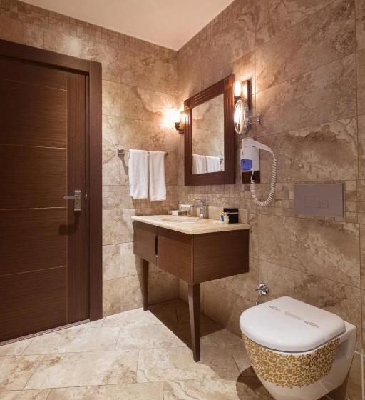 سوئیت جونیور خانوادگی, Sera Lake Resort Hotel Spa & Aparts