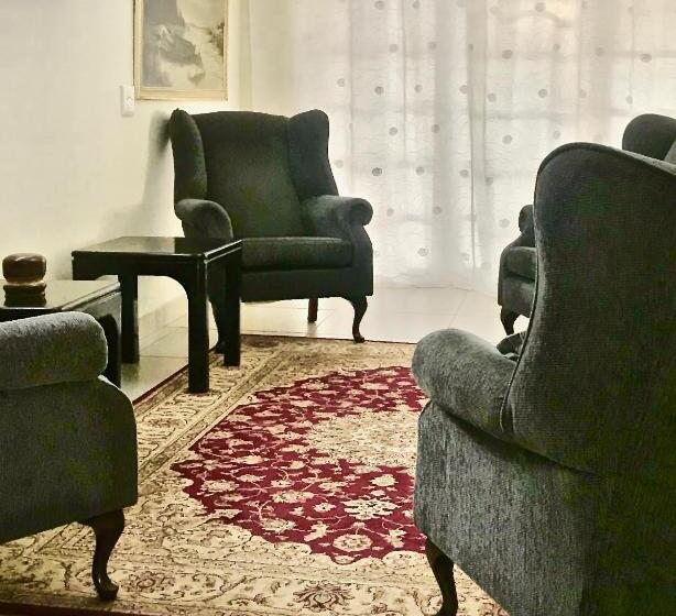 סטודיו סטנדרטי נוף לגינה, Micasa Sucasa Manor