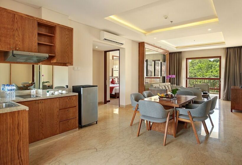 سوییت خانوادگی, Royal Tulip Springhill Resort Jimbaran