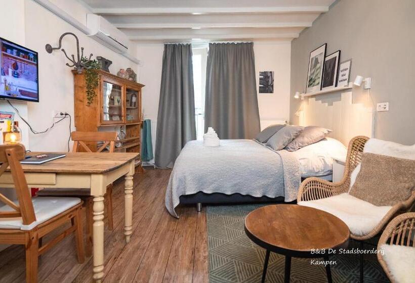 Номер Deluxe, De Stadsboerderij