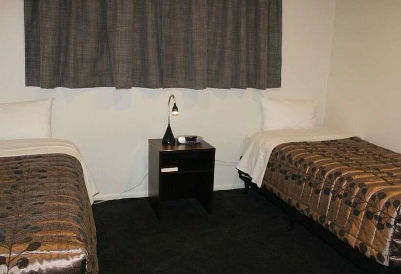 شقة غرفتين, Riverlea Motel