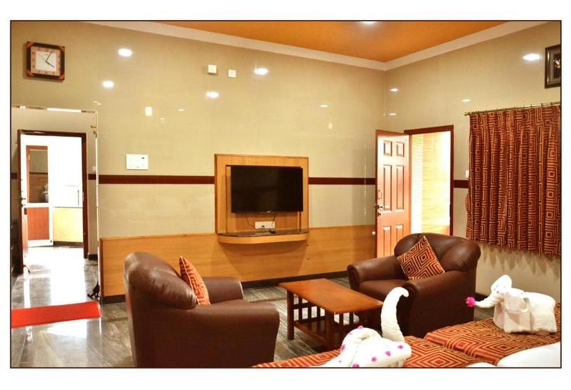 Четырехместный Номер Стандарт, Gvs Residency