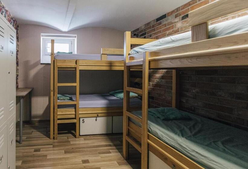 공동 객실, Palmers Lodge Hostel