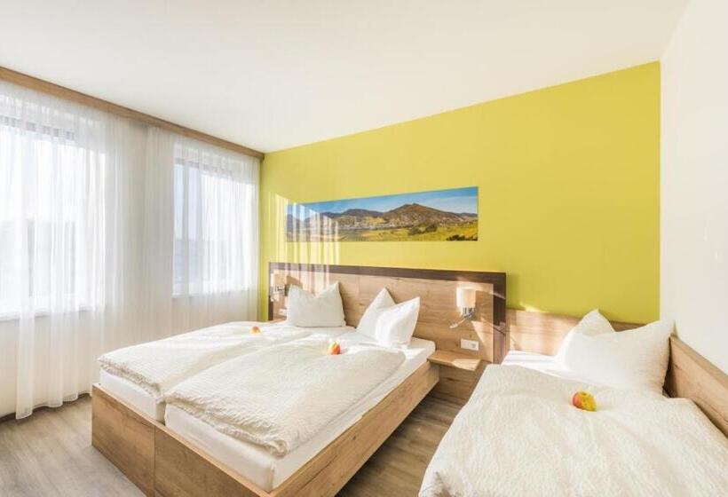 اتاق لوکس سه تخته, Sleepin Premium Motel Loosdorf