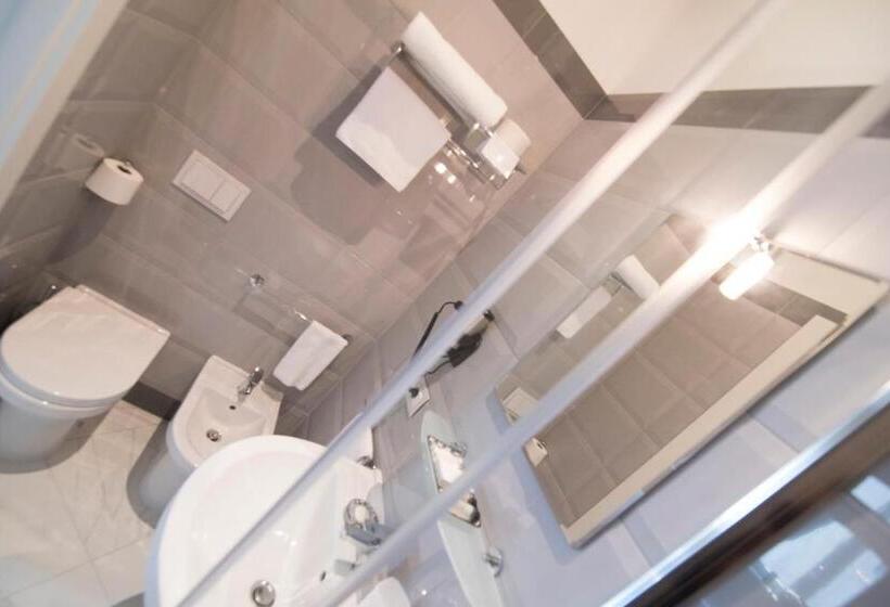 اتاق سوپریور یک تخته, Altavilla Catanzaro