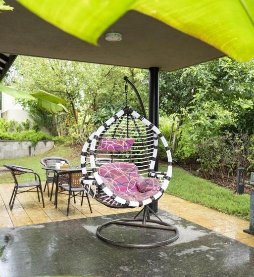 Семейный Номер, Grape County Eco Resort & Spa, Nashik