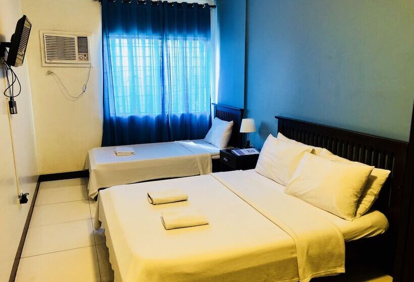 اتاق خانوادگی, Hometown Hotel Makati   Edsa
