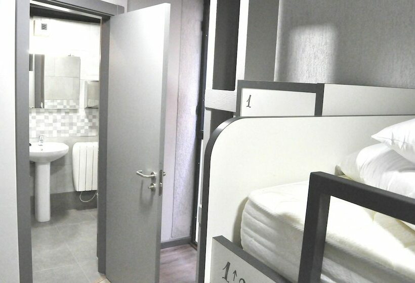 Четырехместный Номер Стандарт, Quartier Bilbao Hostel Casco Viejo