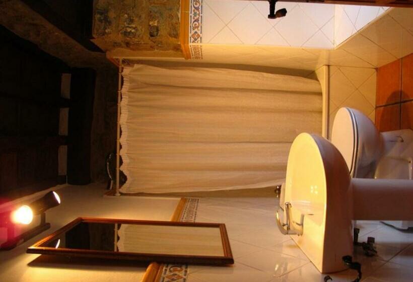 Номер Стандарт, Albergue Turístico Valdebaró