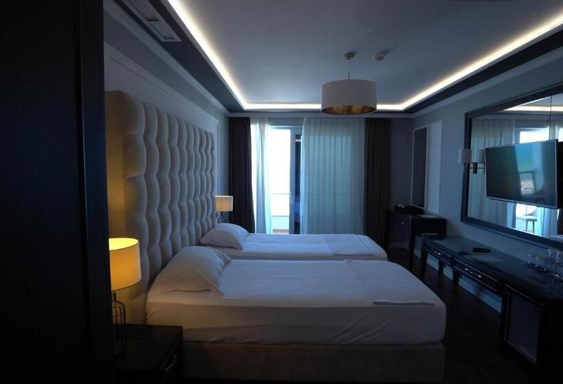 家庭小型套房, Premium Beach