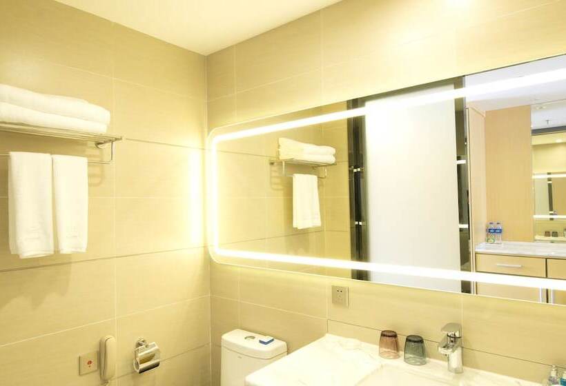 Номер Deluxe, Guangzhou Seaman Hotel Line 2 Jiangnanxi Station