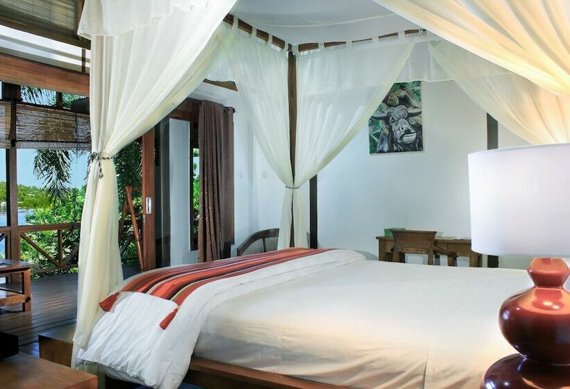 اتاق لوکس با چشم‌انداز دریا, Janji Laut Resort