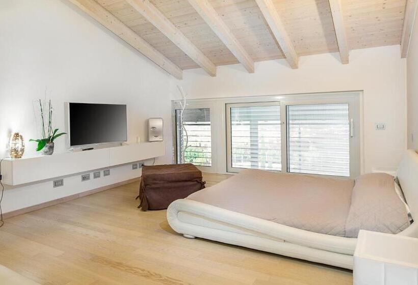 디럭스 룸, Gelso Bianco Country Resort