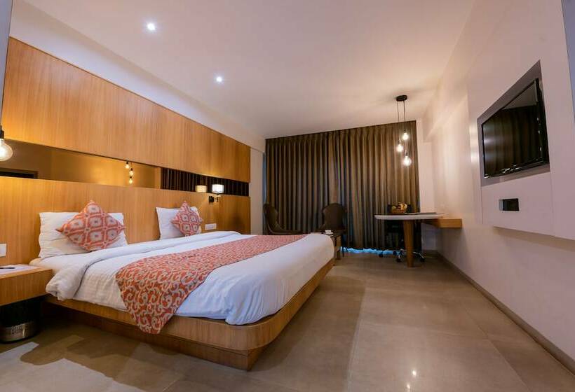 스위트, The Ssk Solitaire Hotel & Banquets