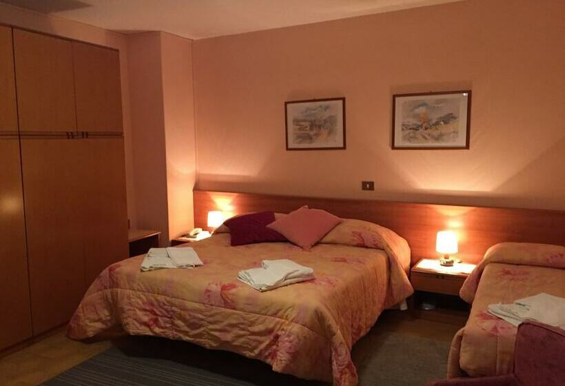 Номер Стандарт Трехместный, Albergo Miramonti